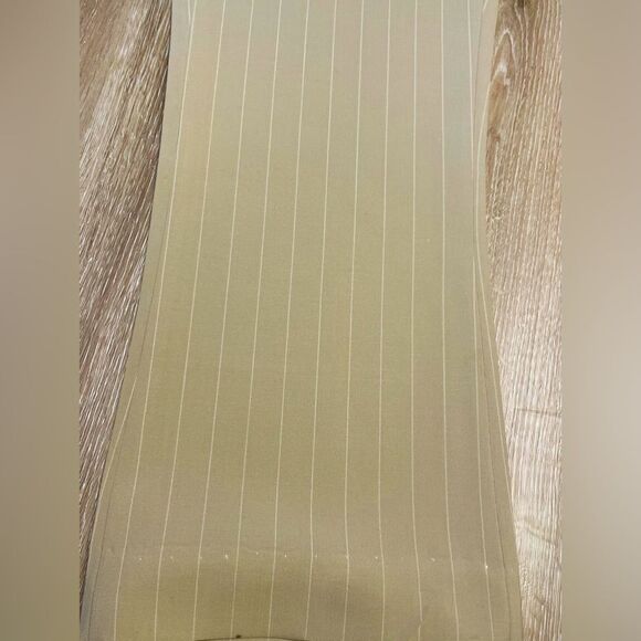 Jones New York Signature Tan and White Pinstripe Wool Pants, Size 8 - Picture 5 of 11